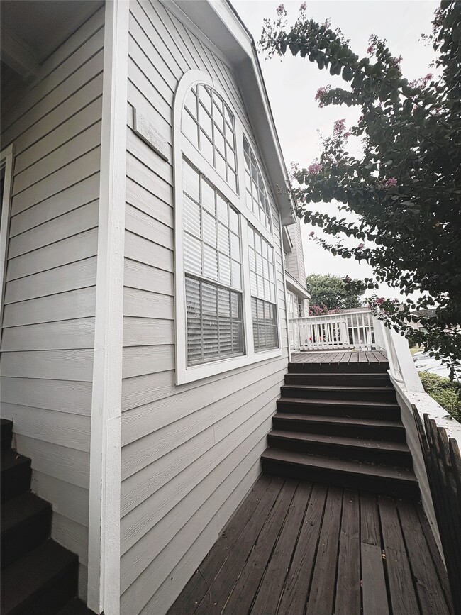 Photo - 111 Dunbar Estates Dr Unit 903