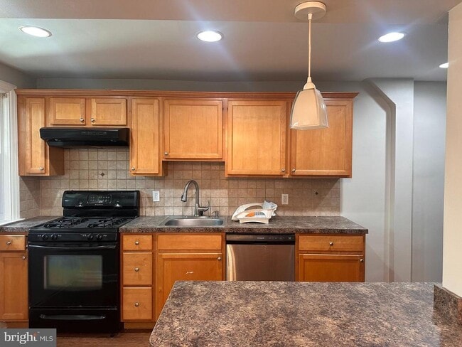 Photo - 518 Gordon Ave