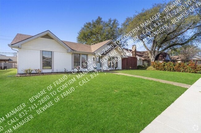 Building Photo - 2420 Majestic Dr Rental
