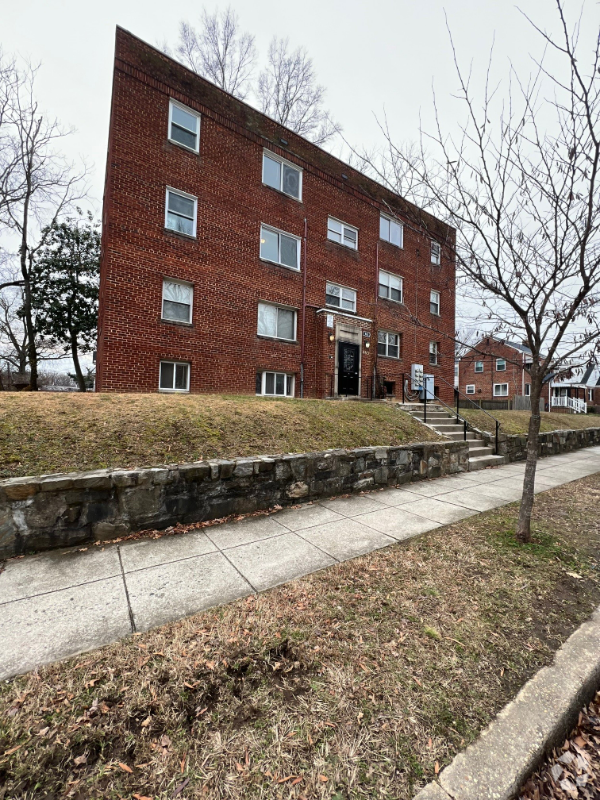 Building Photo - 3009 30th St SE Rental