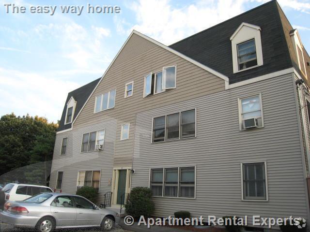 Building Photo - 45 Cross St Rental