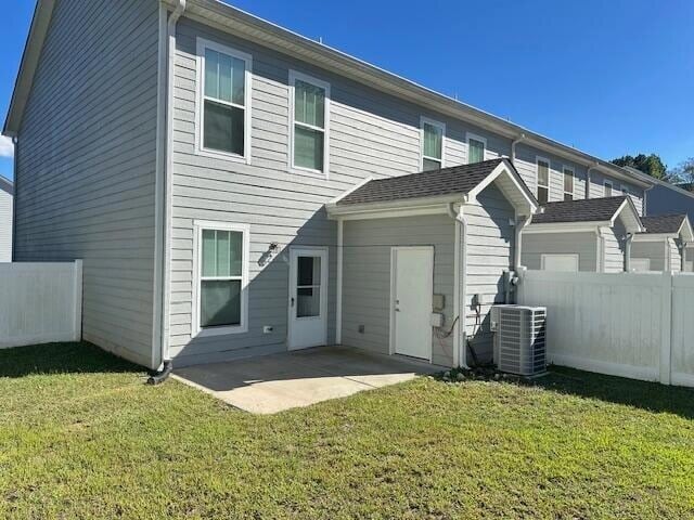 Photo - 1702 Arbor Hls Dr SE