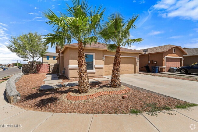 Building Photo - 4776 Joseph Rodriguez Dr Rental