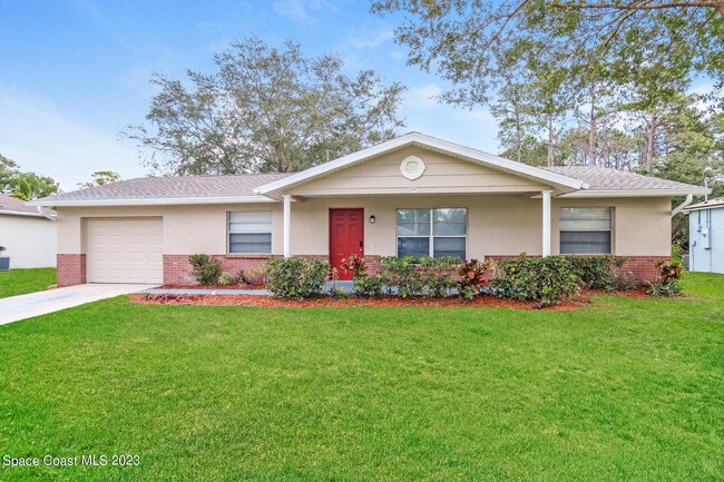 Photo - 271 Maywood Ave NW