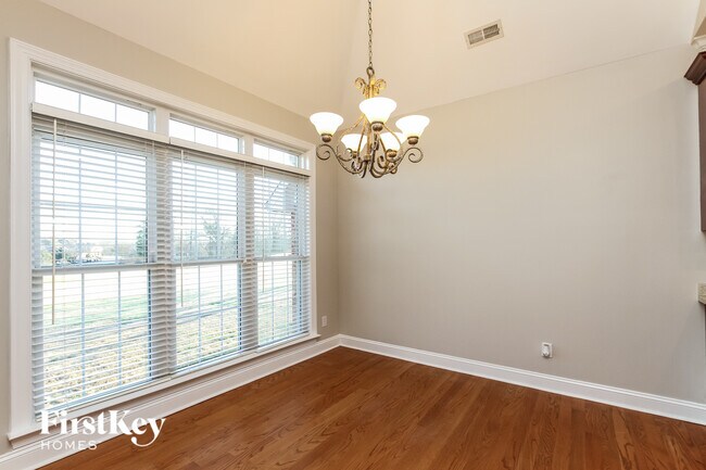 Photo - 130 Hunters Hill Dr