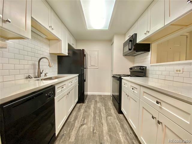 Photo - 18031 E Kentucky Ave Unit 103