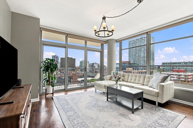 1600 S Prairie Ave