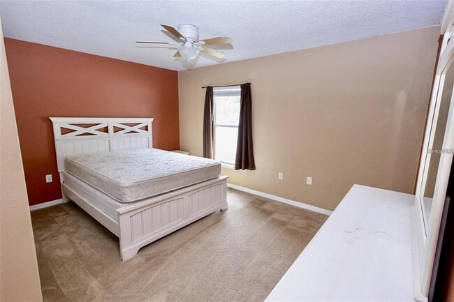 Photo - 818 Carrousel Ln