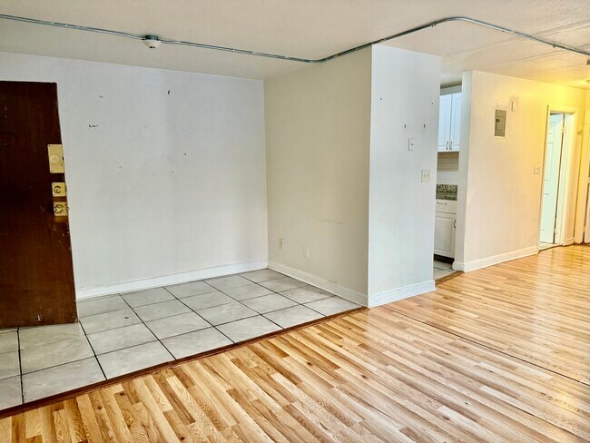 Photo - 120 Bradlee St Unit 2