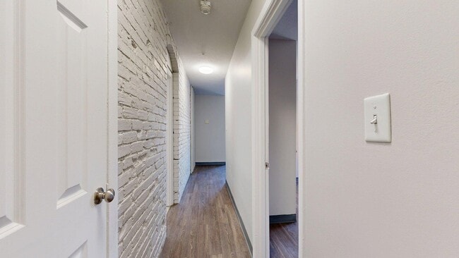 Photo - 298 Meridian St Unit 298 - 1