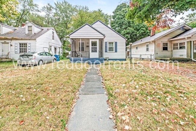 Photo - 4925 Crittenden Ave