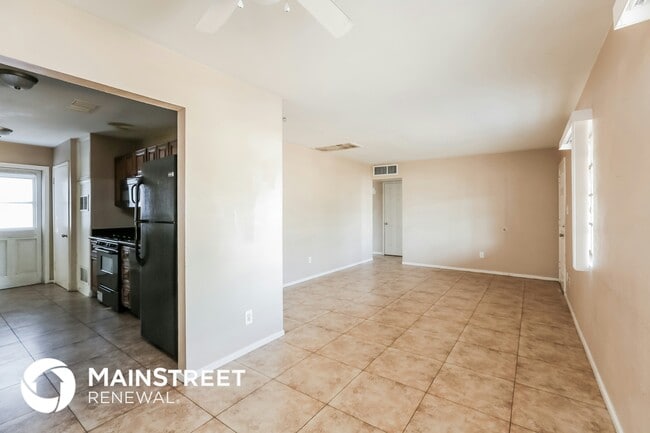 Photo - 1811 W Mohave St