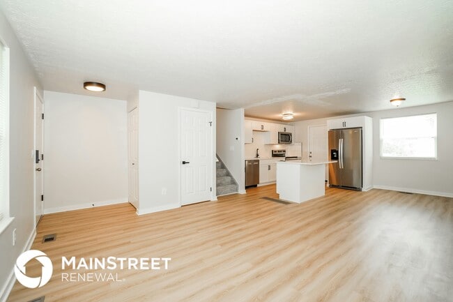 Photo - 3054 Deepwood Dr
