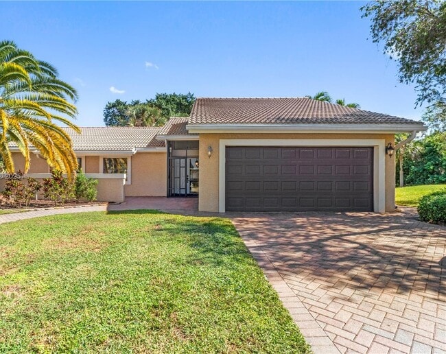 Building Photo - 21344 Escondido Way S