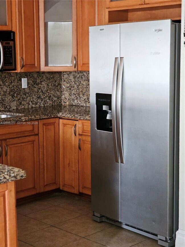 Photo - 1368 Seaview