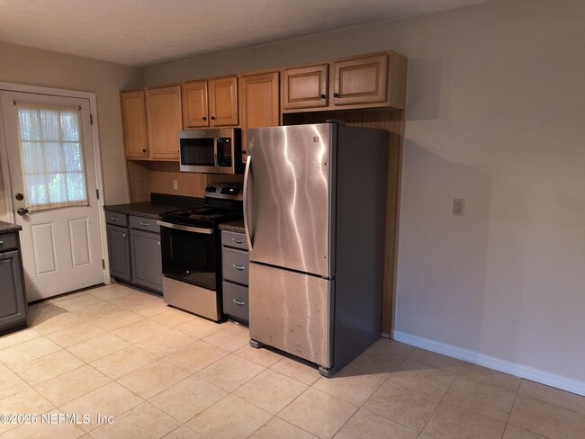 Photo - 1183 Violet St