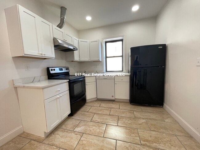 Building Photo - 27 Egremont Rd Unit B Rental