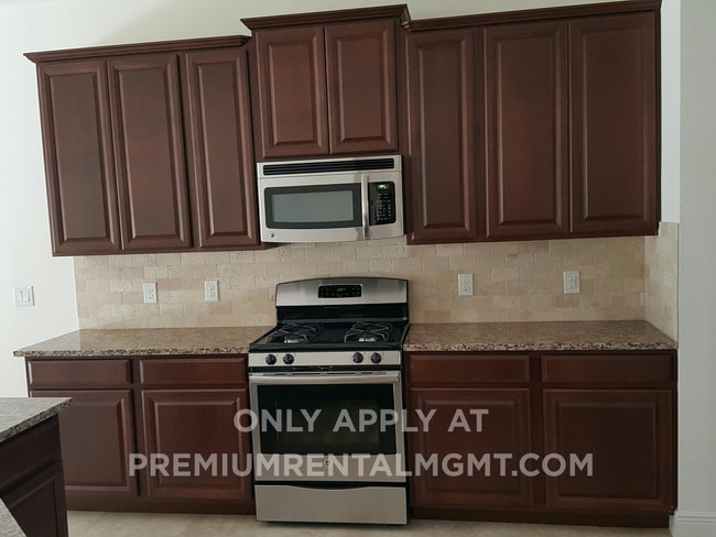 Photo - 1065 Vinsetta Cir