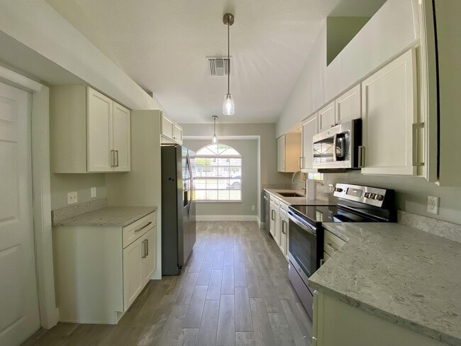 Photo - 1018 Spring Landing Dr