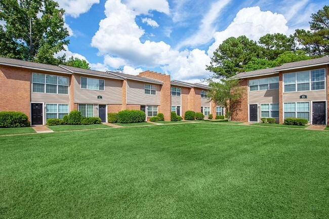 Photo - East Villa Apartments