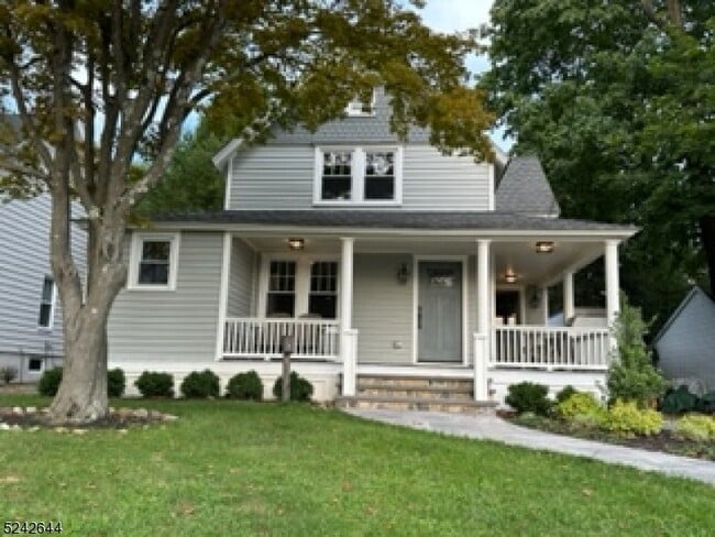Photo - 12 N Island Ave
