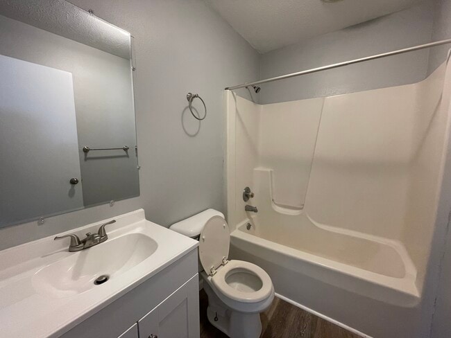 Photo - 304 Stone Creek Dr Unit A