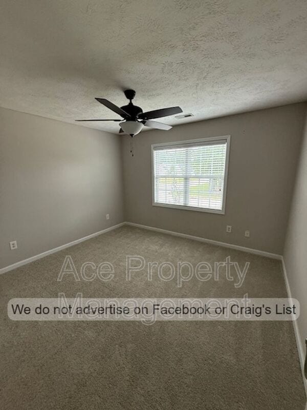 Building Photo - 2427 Kimbolton Drive Rental