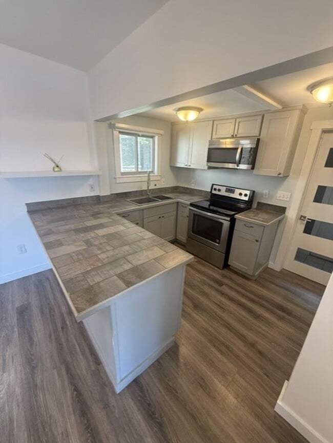 Photo - Great updated home on quiet downtown street, fenced yard.