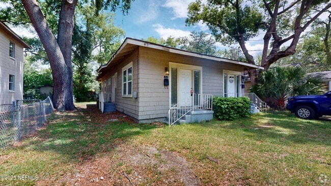 Building Photo - 3313 College St Rental