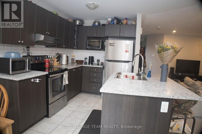 Photo - 139 Sweetwater Ln