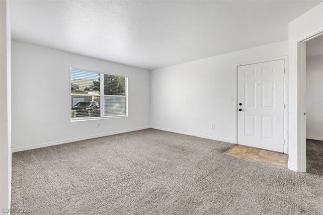 Photo - 5055 W Hacienda Ave Unidad 1024