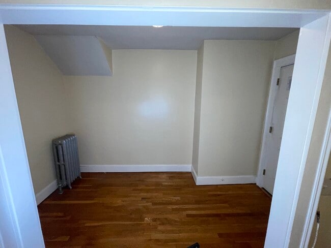 Photo - 25 Gorham Ave Unit 1