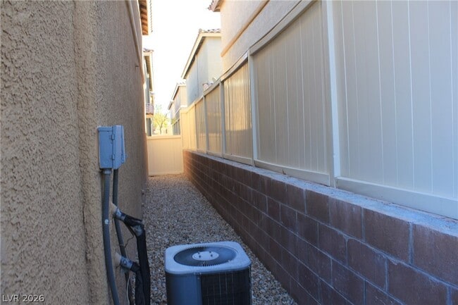 Photo - 1133 Claire Rose Ave