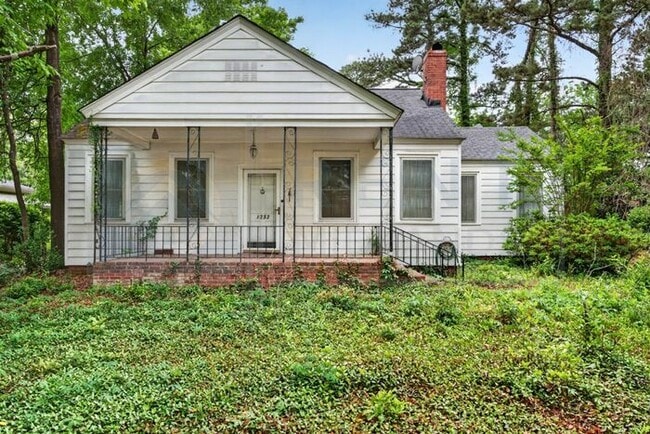 Building Photo - Find Your Home in Cayce