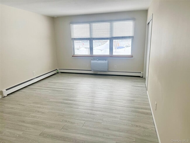 Photo - 3 Toms Point Ln Unit A