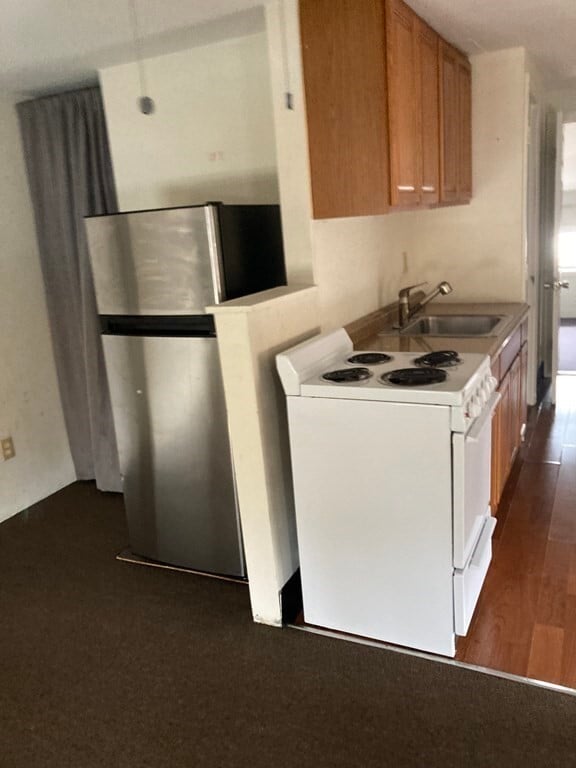 Photo - 197 Bank St Rental