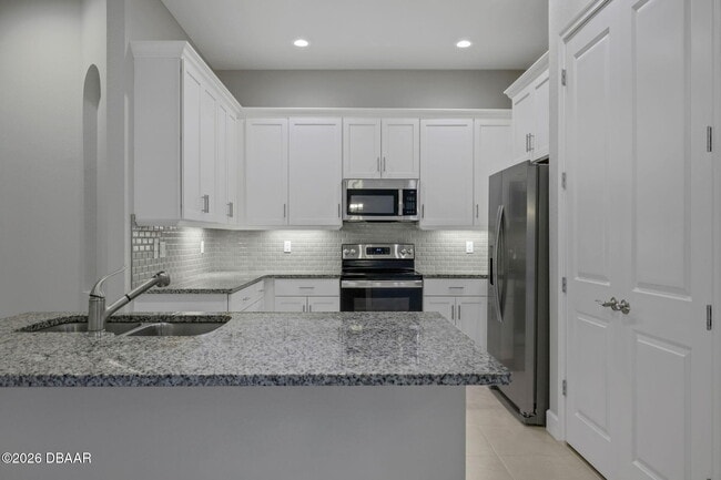 Photo - 42 Longridge Ln