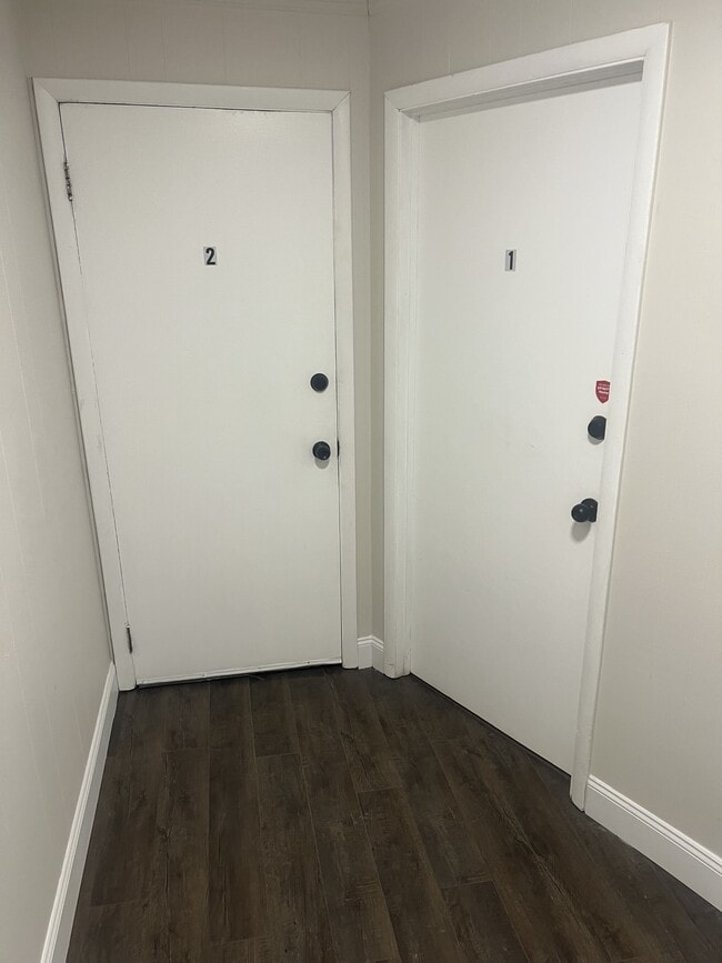 Photo - 15 W 29th St