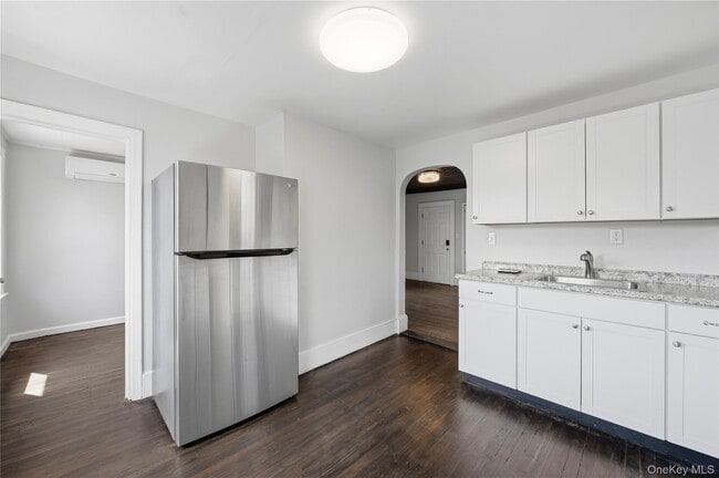 Photo - 45 S Robinson Ave