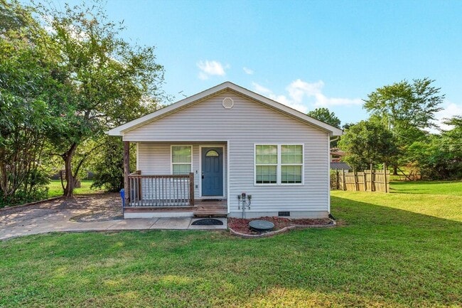 Photo - 219 W Watt St