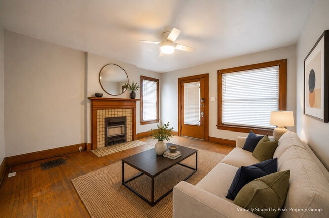 838 Dennison Ave
