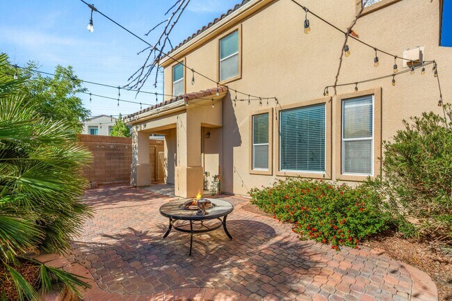 Photo - **MOVE IN SPECIAL! ONE MONTH FREE W/ 14 MONTH LEASE**