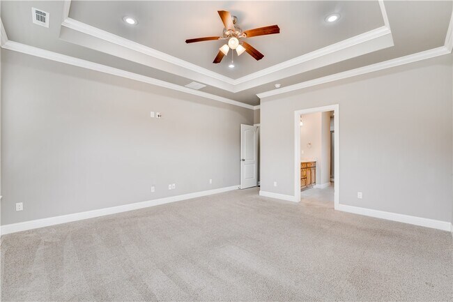 Photo - 2505 SW Worthington Ave