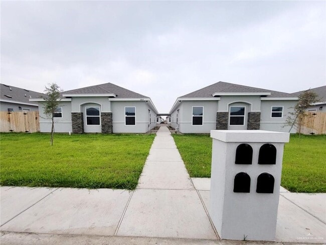 Building Photo - 16 Davenport St Unit 4