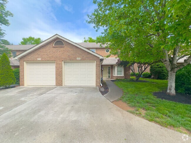Building Photo - Knoxville 37922 - Beautiful 3 bedroom cond... Rental