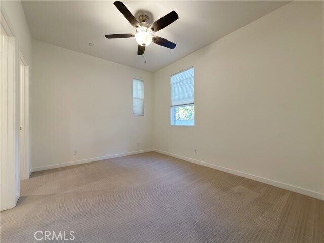 Photo - 136 Acamar