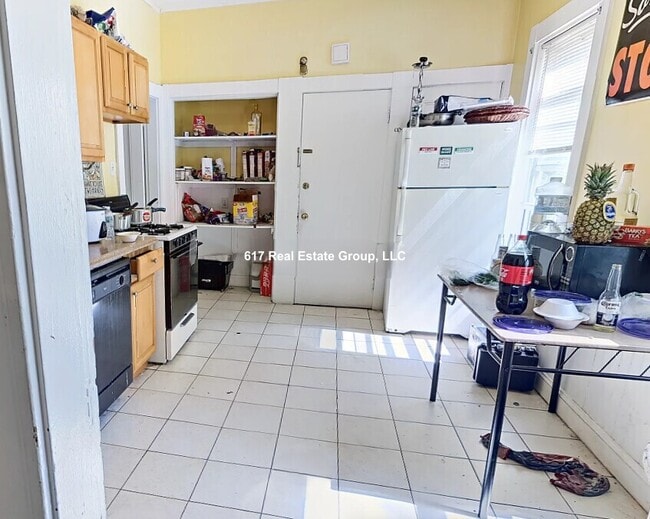 Building Photo - 2572 Massachusetts Ave Unit 1