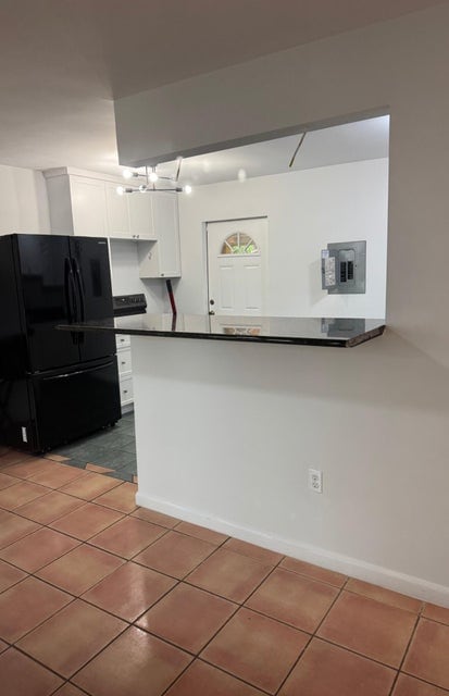 Photo - 3941 Tuskegee Dr