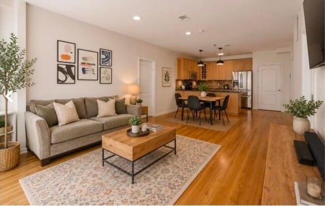 Building Photo - 108 Monroe St Unit 2A