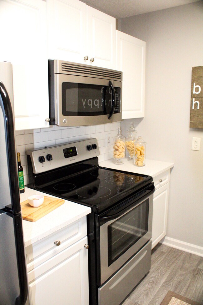 Lost Mountain Apartments Dallas, GA